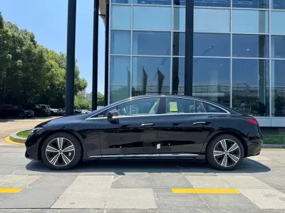 Mercedes-Benz EQE 2025, фото 4