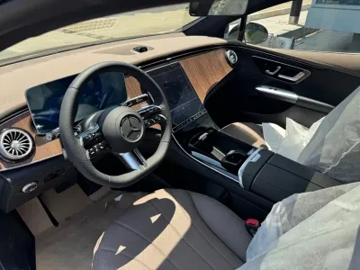 Mercedes-Benz EQE 2025, фото 5