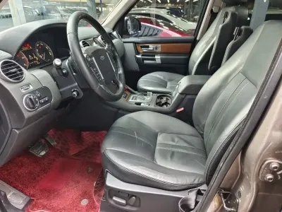 Land-Rover Discovery 2016, фото 4