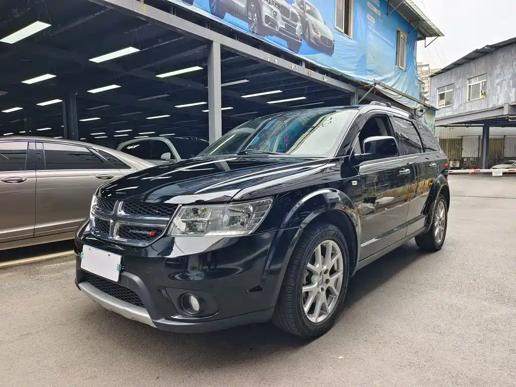 Dodge Coolray 2015