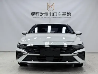 Hyundai Elantra 2023, фото 2
