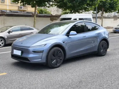 Tesla Model Y 2026, фото 1