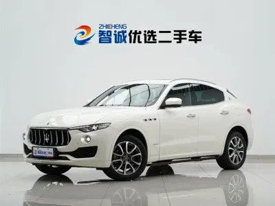 Maserati Levante 2018, фото 1