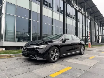 Mercedes-Benz EQE 2025, фото 2