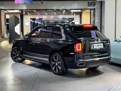 Rolls-Royce Cullinan 2022, фото 4