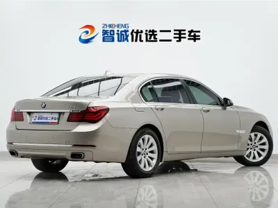 BMW 7 Series 2015, фото 3