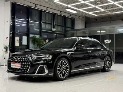 Audi A8 2024, фото 1