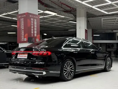 Audi A8 2024, фото 4