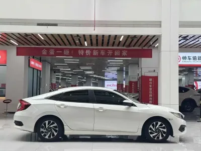Honda Civic 2019, фото 4
