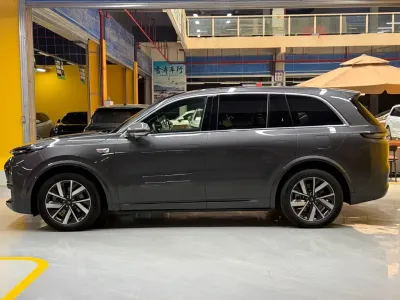Li Xiang Auto Ideal L8 2022, фото 4
