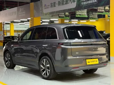 Li Xiang Auto Ideal L8 2022, фото 5