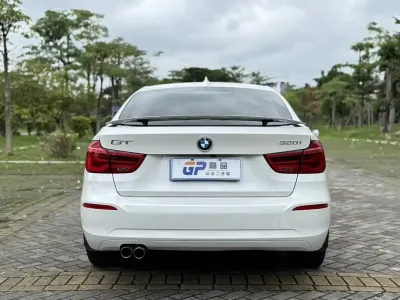 BMW 3 Series GT 2018, фото 5