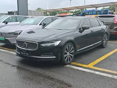 Volvo S90 2022, фото 1