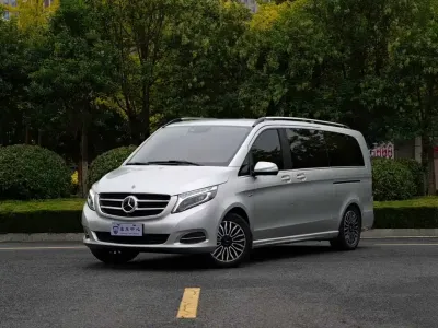 Mercedes-Benz V-Class 2017, фото 1