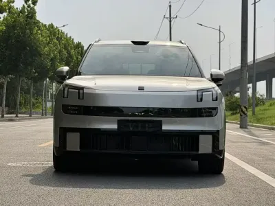 Lynk & Co 900 2025, фото 2