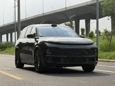 Li Xiang Auto Li Ideal L9 2024, фото 1