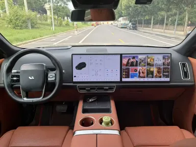 Li Xiang Auto Li Ideal L9 2024, фото 5
