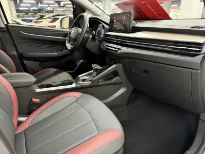 Geely View 2022, фото 4