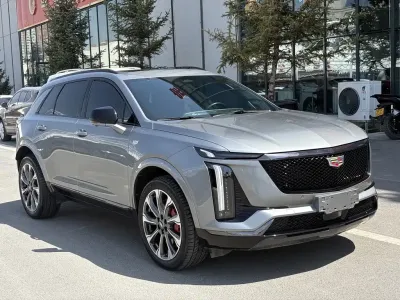 Cadillac XT5 2025, фото 1