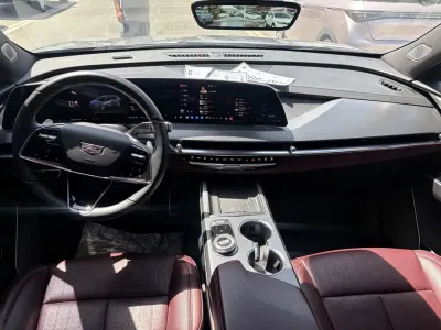 Cadillac XT5 2025, фото 5
