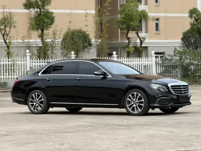Mercedes-Benz E-Class 2019, фото 3