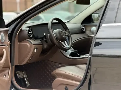Mercedes-Benz E-Class 2019, фото 5